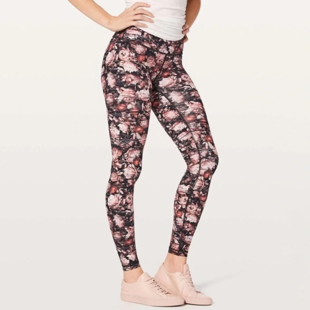 Lululemon Wunder Under Hi-Rise Tight‎ *Nulux